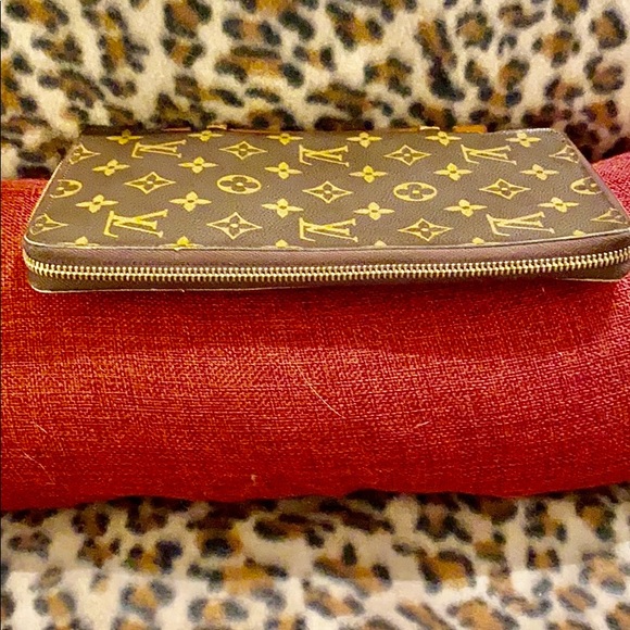 🦄 Louis Vuitton Very Rare!!! - Picture 11 of 14